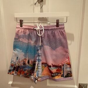 Mens kinetic shorts , small